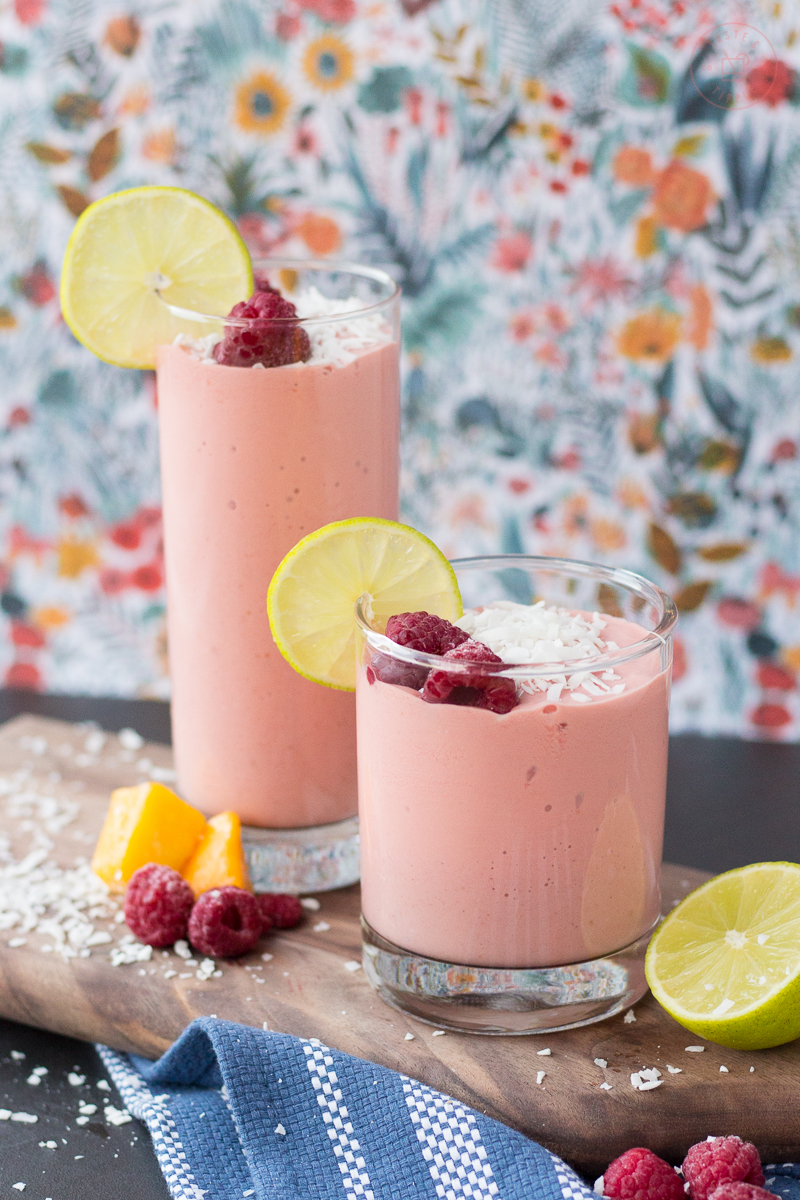 Raspberry Mango Smoothie | Taste and Tipple