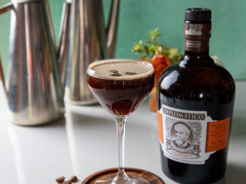 https://tasteandtipple.ca/wp-content/uploads/2022/05/Hazelnut-Espresso-Martini-Taste-and-Tipple-3-500x375.jpg